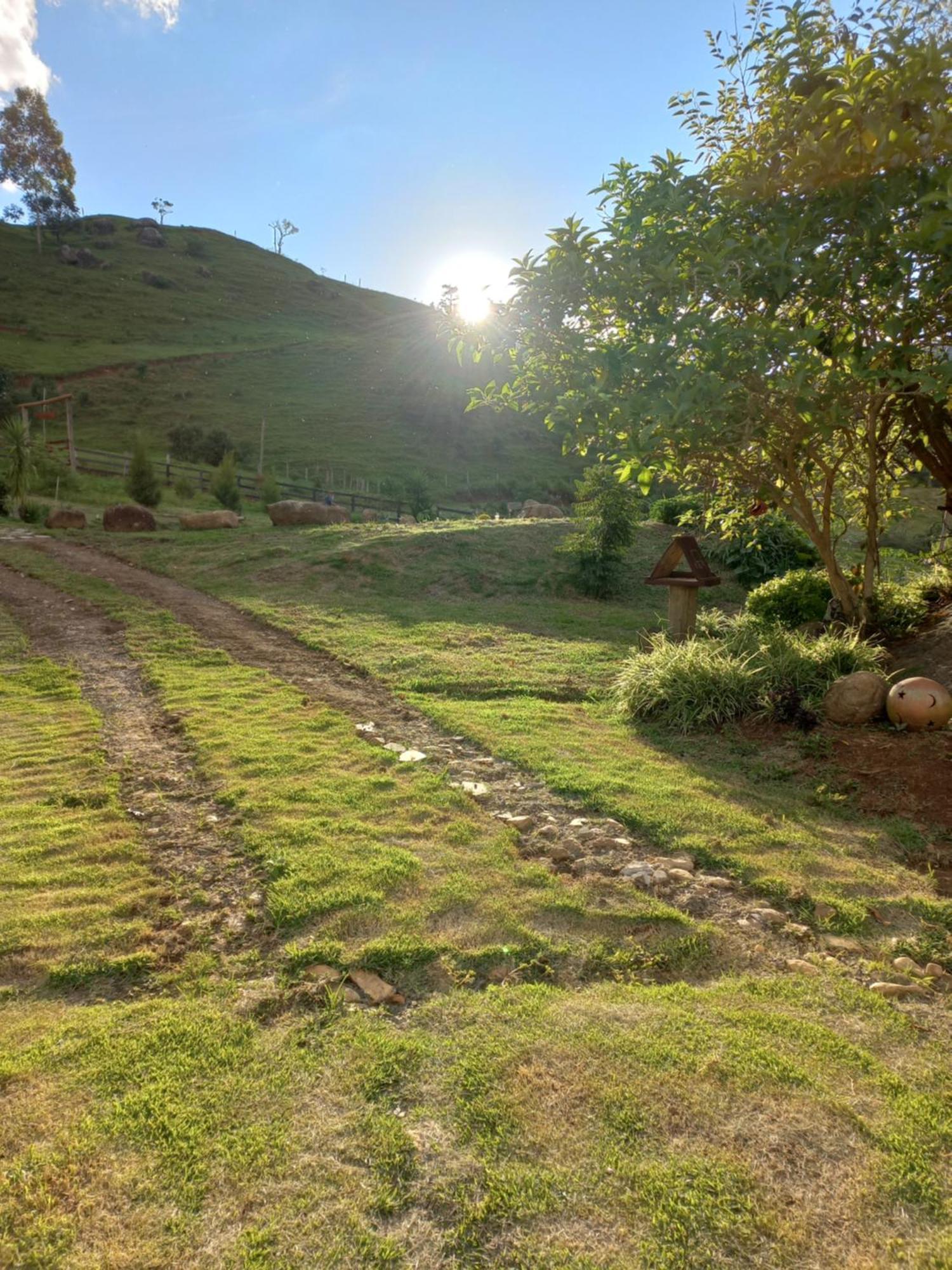 Chale Araucaria- Vale Das Pedras Mg Sapucaí-Mirim Exterior foto